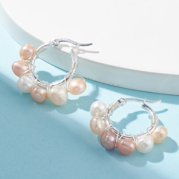 NWOT Natural Pearl Wire Wrapped Beaded Hoop Earrings Silver Seashell Color 2/$20 - Picture 1 of 4